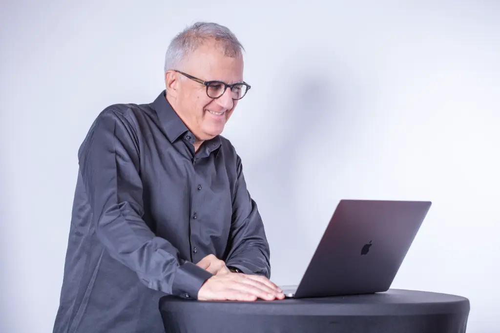 Coaching aziendale, 2 ore online con Stefano